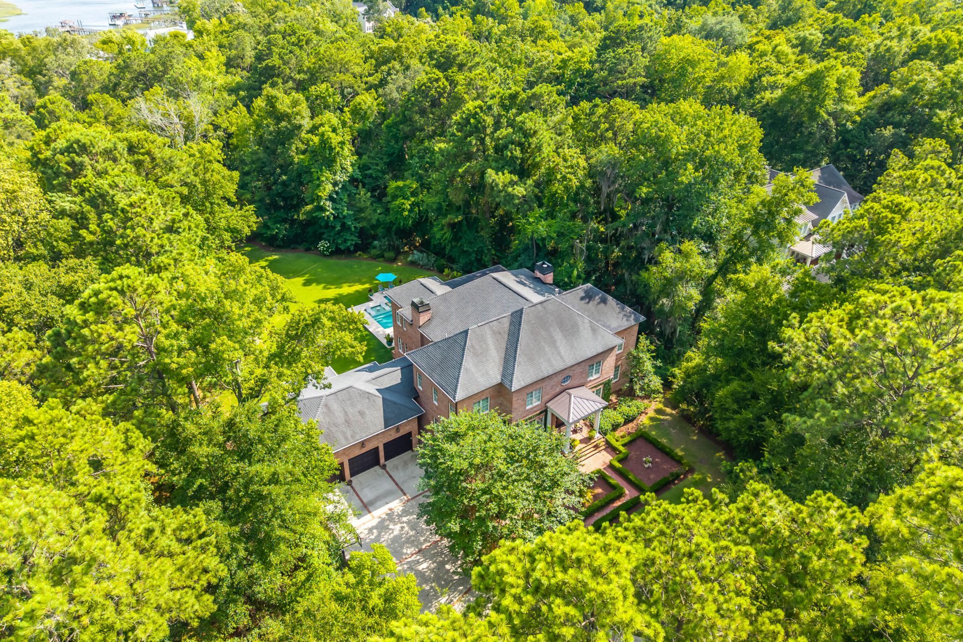 653 Barbados Drive Photo 83