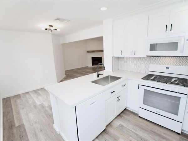 13103 Pollard DR, Austin, TX 78727