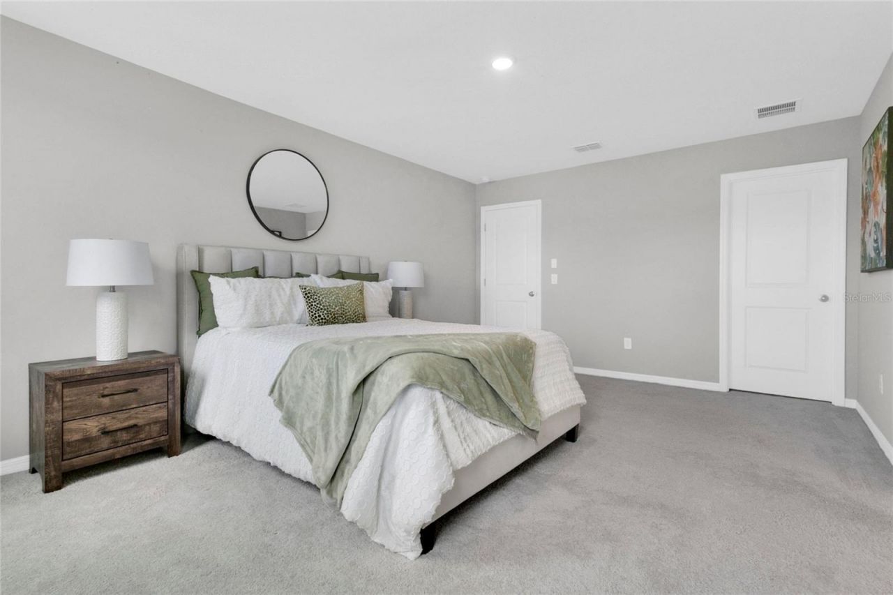 9169 Waverly Walk Drive, Orlando, FL 32817 Photo