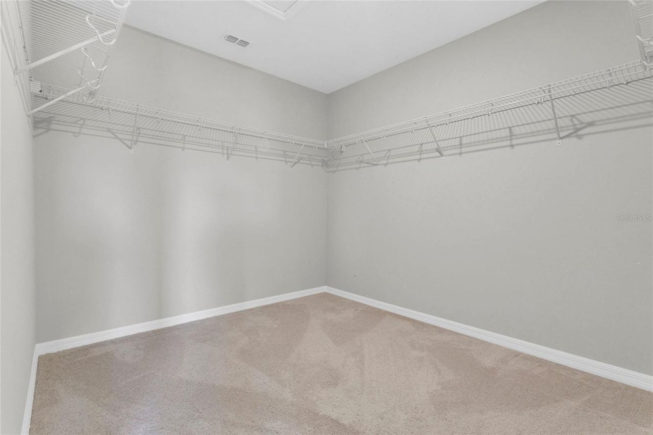 9169 Waverly Walk Drive, Orlando, FL 32817 Photo