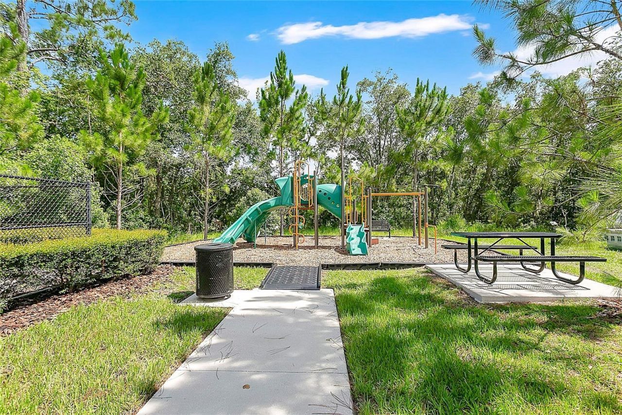 9169 Waverly Walk Drive, Orlando, FL 32817 Photo