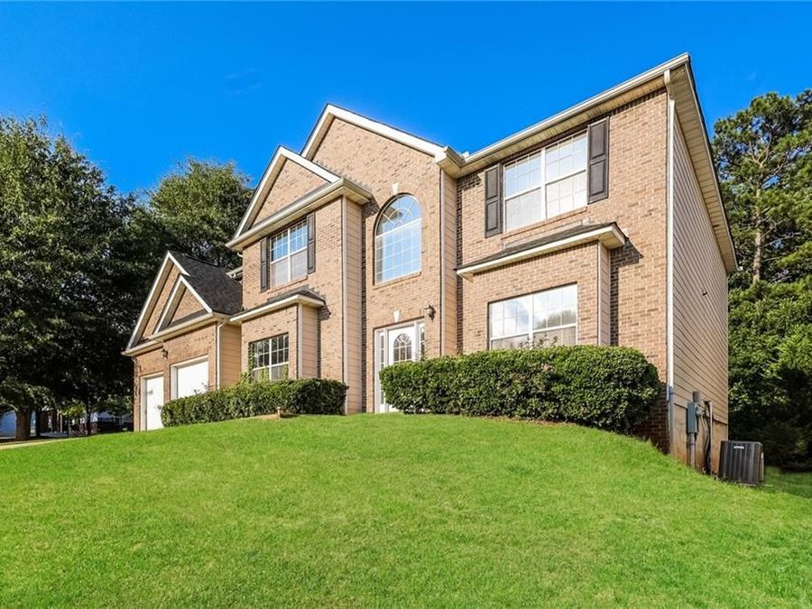 Property Image 4