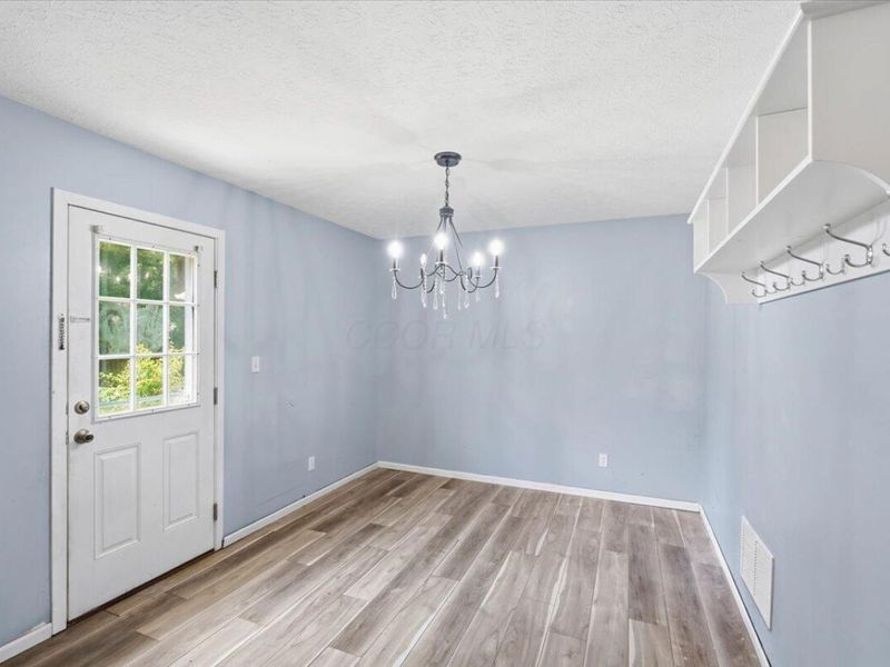 6025 Hildenboro Drive, Dublin, OH 43017 Photo 18