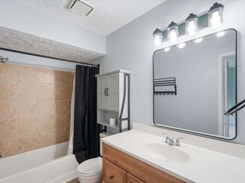 6025 Hildenboro Drive, Dublin, OH 43017 Photo 25