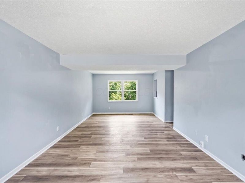 6025 Hildenboro Drive, Dublin, OH 43017 Photo 9