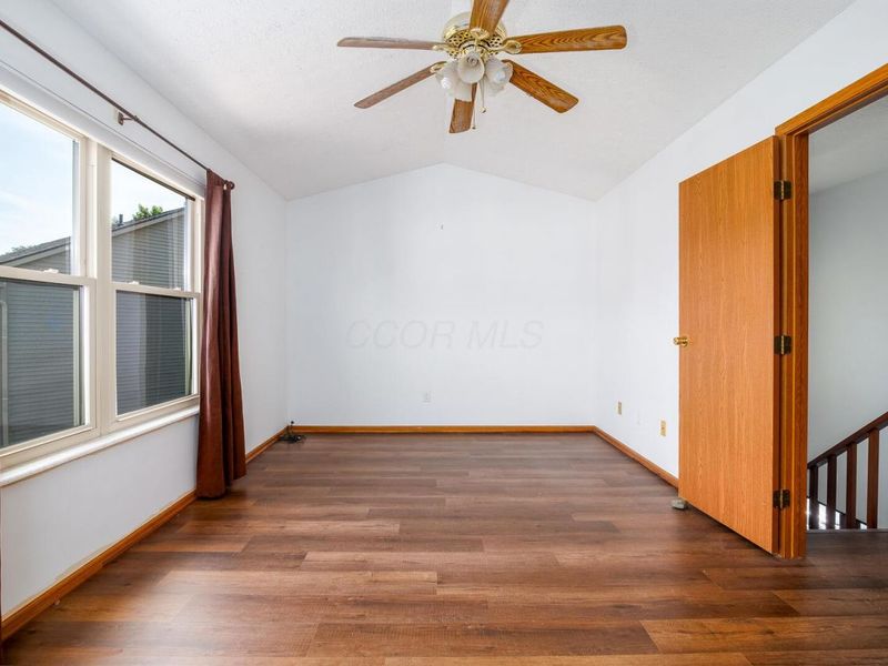8040 Worthington Lake Drive , Westerville, OH 43081 Photo 13