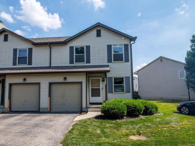 8040 Worthington Lake Drive , Westerville, OH 43081 Photo 29