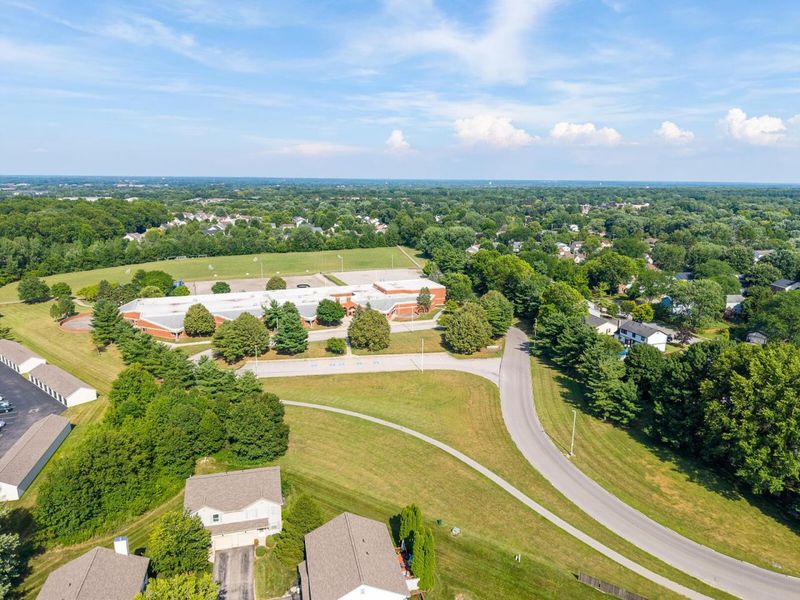 8040 Worthington Lake Drive , Westerville, OH 43081 Photo 39
