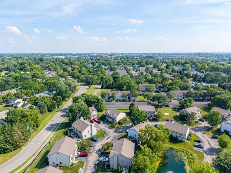 8040 Worthington Lake Drive , Westerville, OH 43081 Photo 41