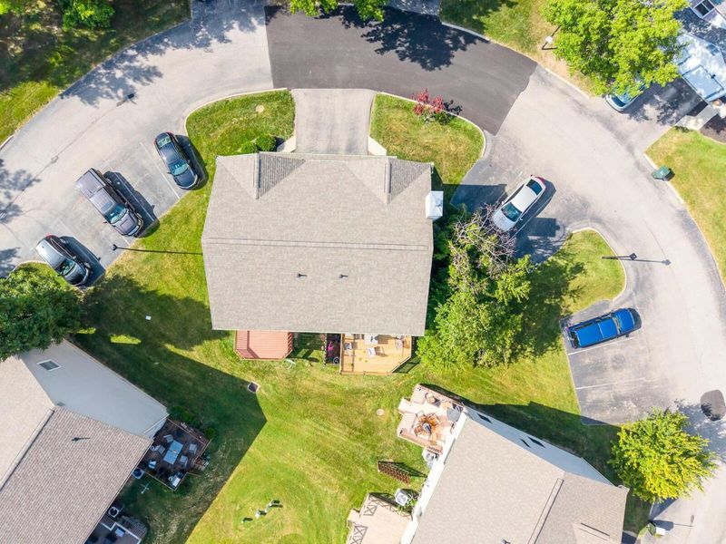8040 Worthington Lake Drive , Westerville, OH 43081 Photo 44