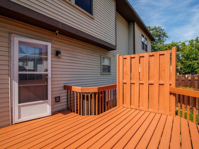 8040 Worthington Lake Drive , Westerville, OH 43081 Photo 47