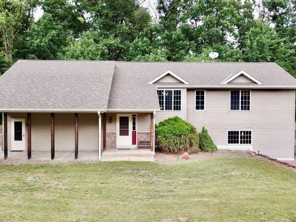 8967 165th Avenue SE, Becker, MN 55308