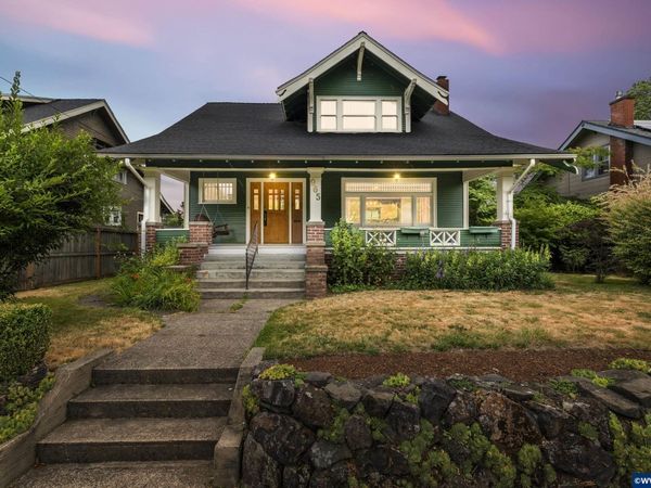 965 D St NE, Salem, OR 97301