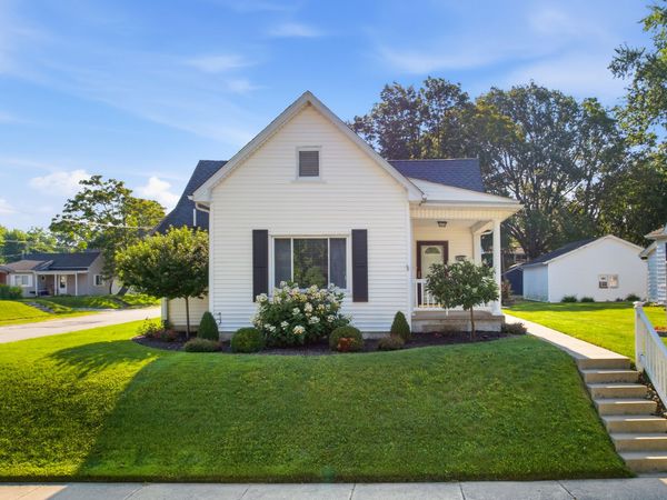 1036 N John Street, Lapel, IN 46051