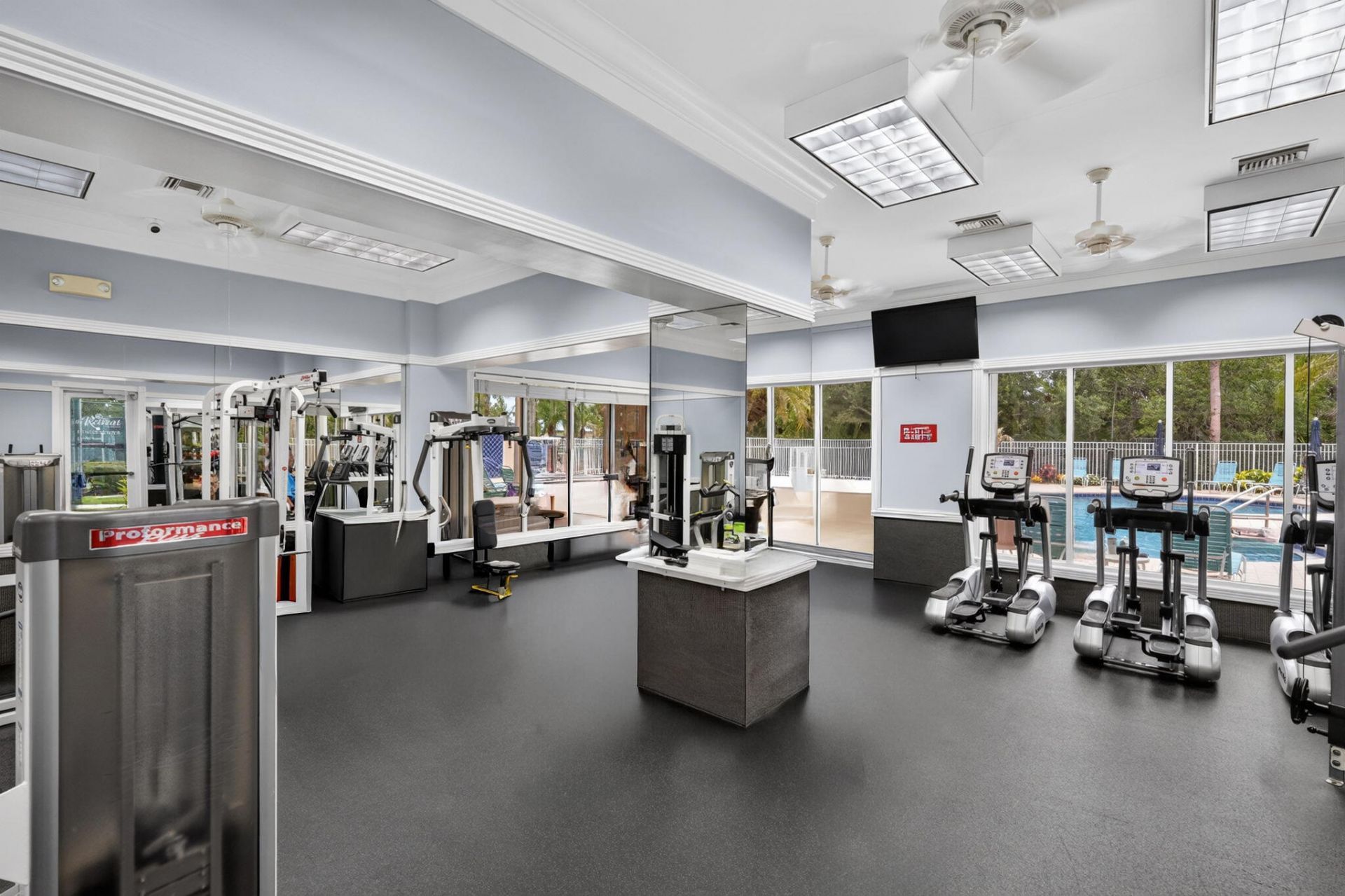8894 SE Retreat Drive, Hobe Sound, FL 33455 Photo