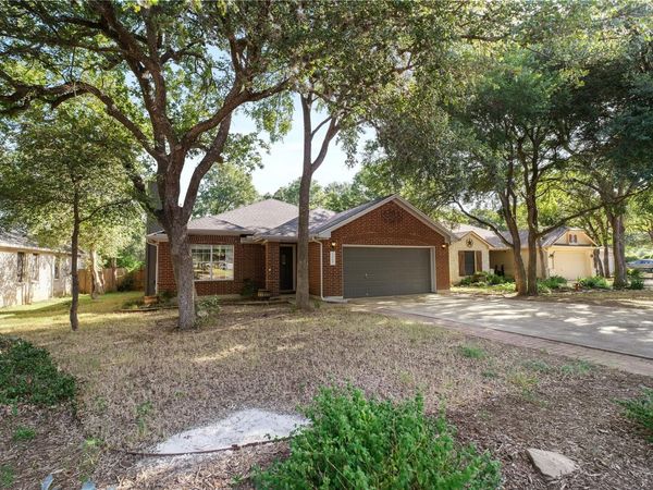 1005 Haleys Way DR, Buda, TX 78610