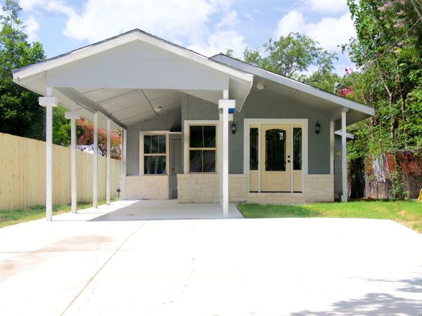 126 Holly St., San Antonio, TX 78207