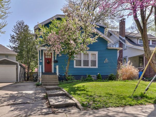902 S ORCHARD Street , Urbana, IL 61801