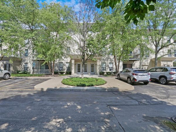34451 N Old Walnut Circle , Unit 207, Gurnee, IL 60031