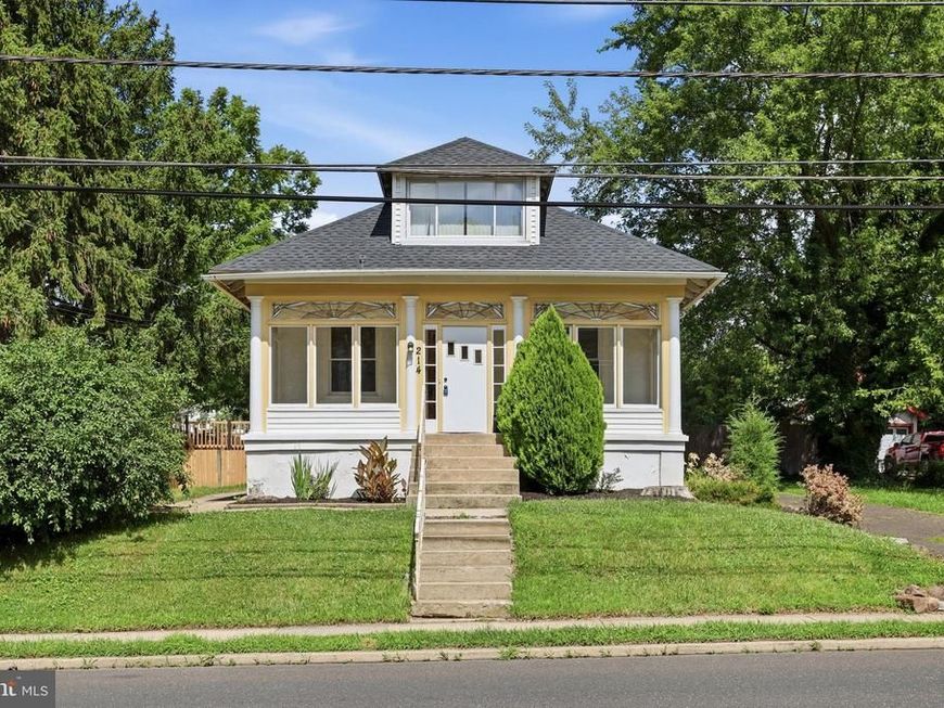 214 N Hills Avenue, Glenside, PA 19038 Main Photo