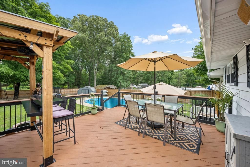 139 MAGOTHY BEACH ROAD , PASADENA, MD 21122