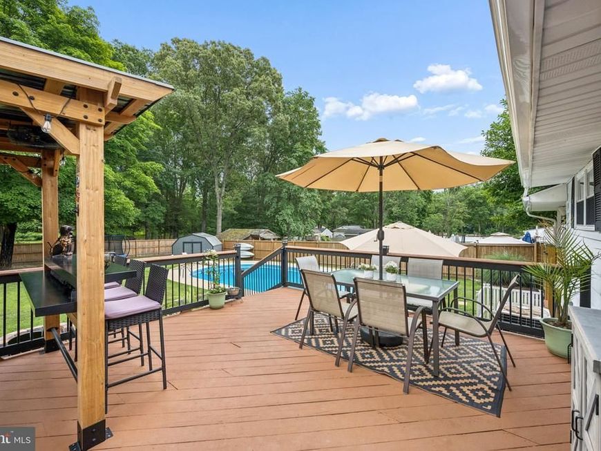 139 Magothy Beach Road, Pasadena, MD 21122 Main Photo