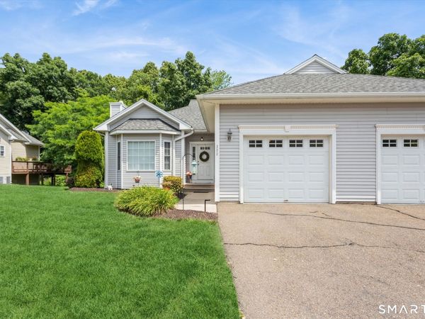111 Pondview, Beacon Falls, CT 06403