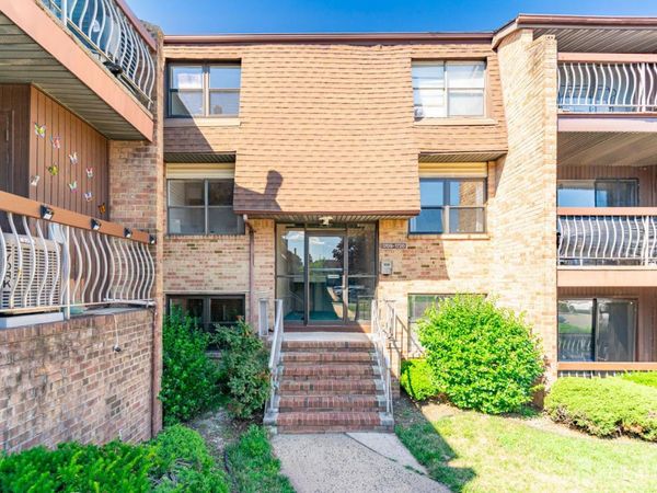 1719 Raspberry Court , Edison, NJ 08817