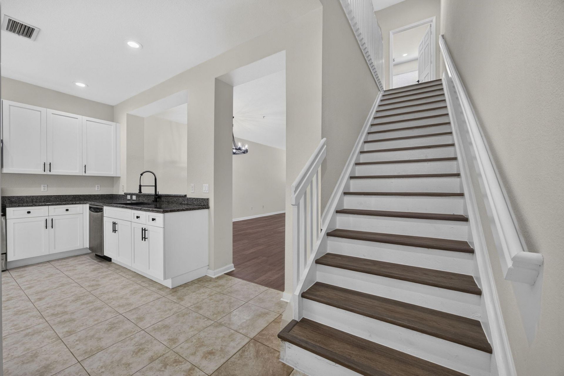 425 Greenwich Circle, Unit 204, Jupiter, FL 33458 Photo