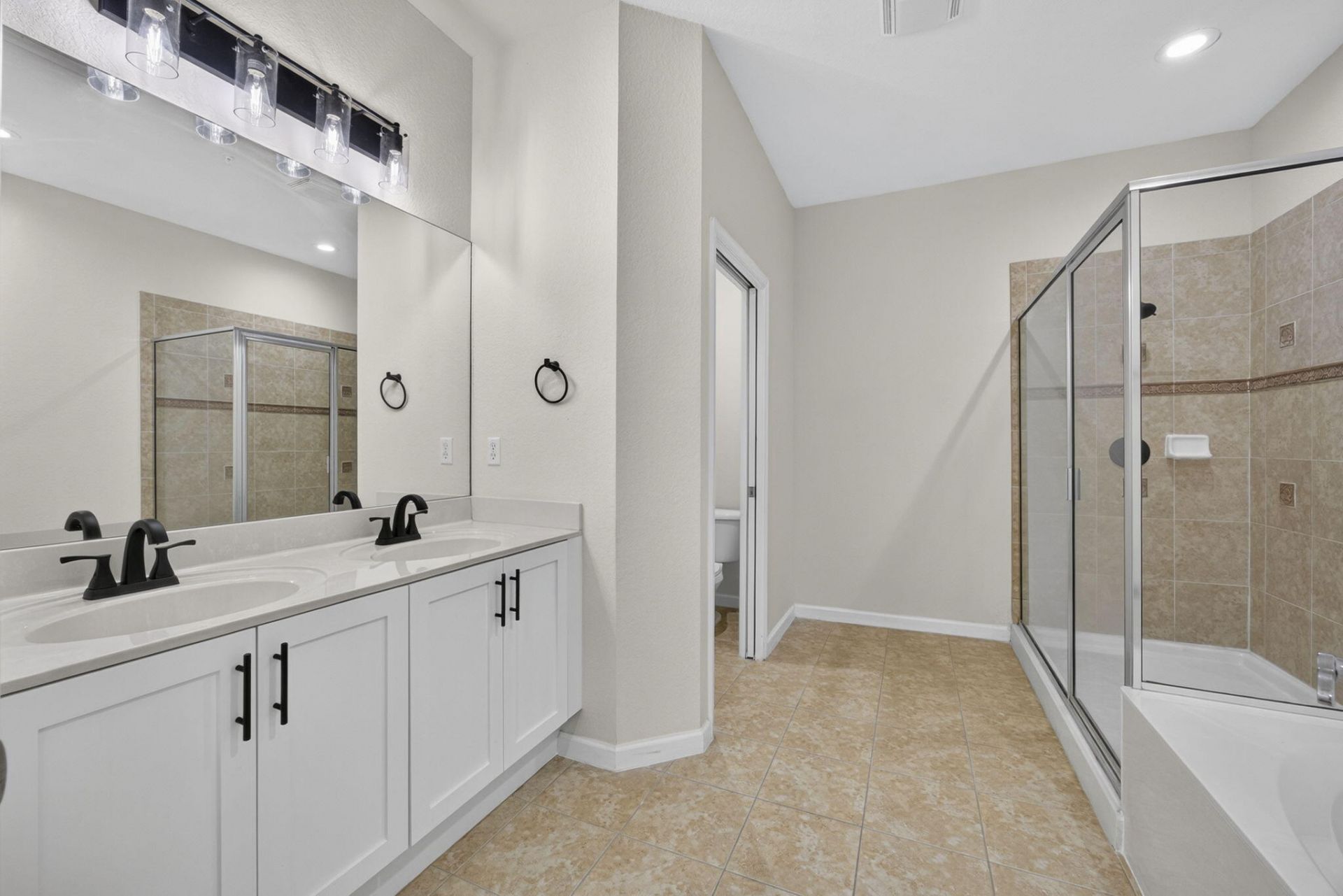 425 Greenwich Circle, Unit 204, Jupiter, FL 33458 Photo