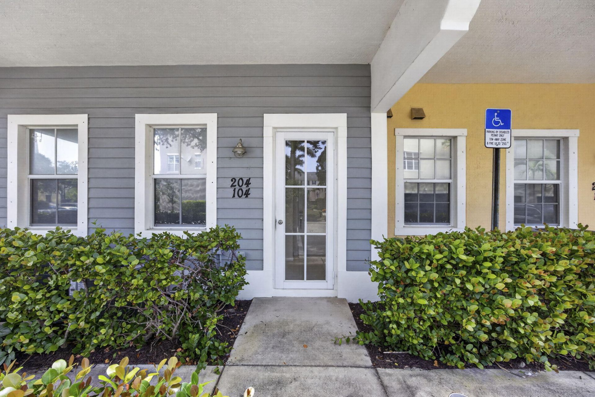425 Greenwich Circle, Unit 204, Jupiter, FL 33458 Photo