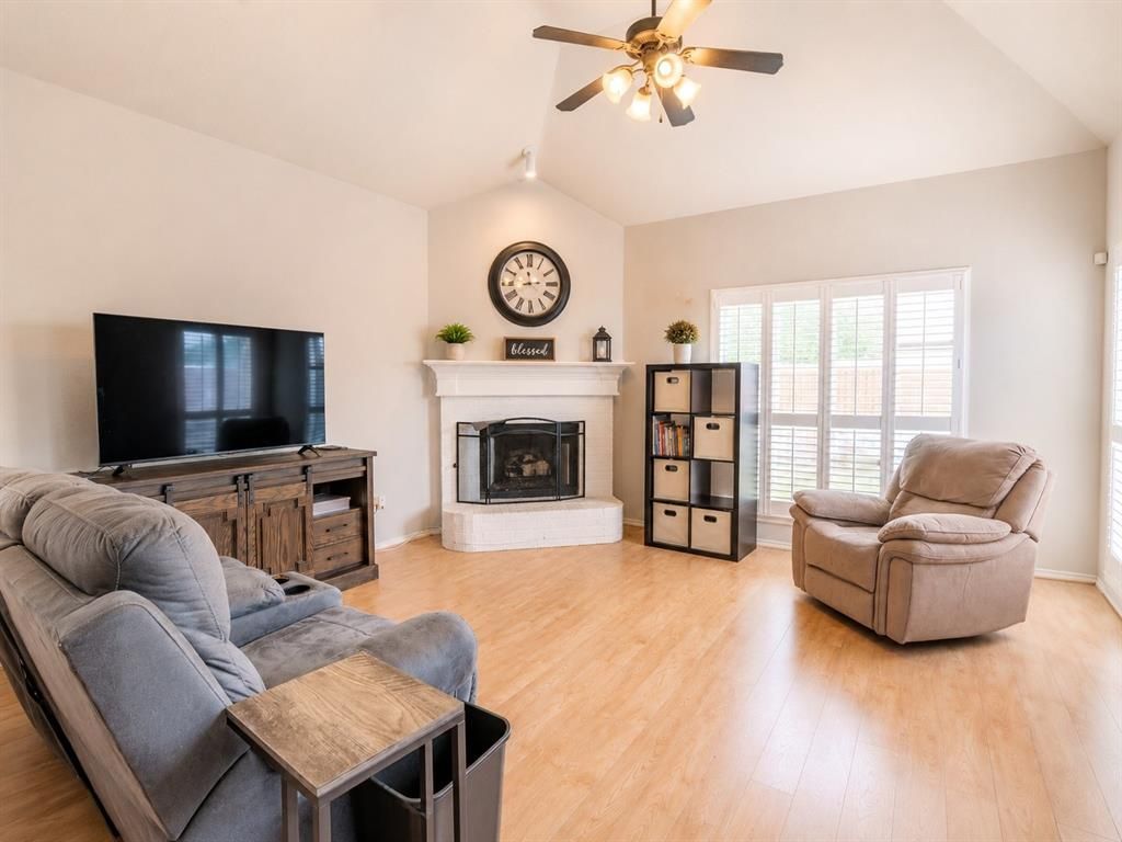 4712 Feldman Drive, Carrollton, TX 75010 Main Photo