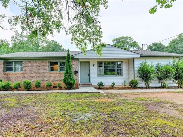 85 Georgia Road , Covington, GA 30016