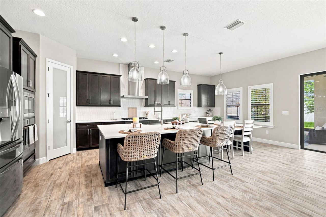 4587 Shoreleaf Loop , Valrico, FL 33596 Photo