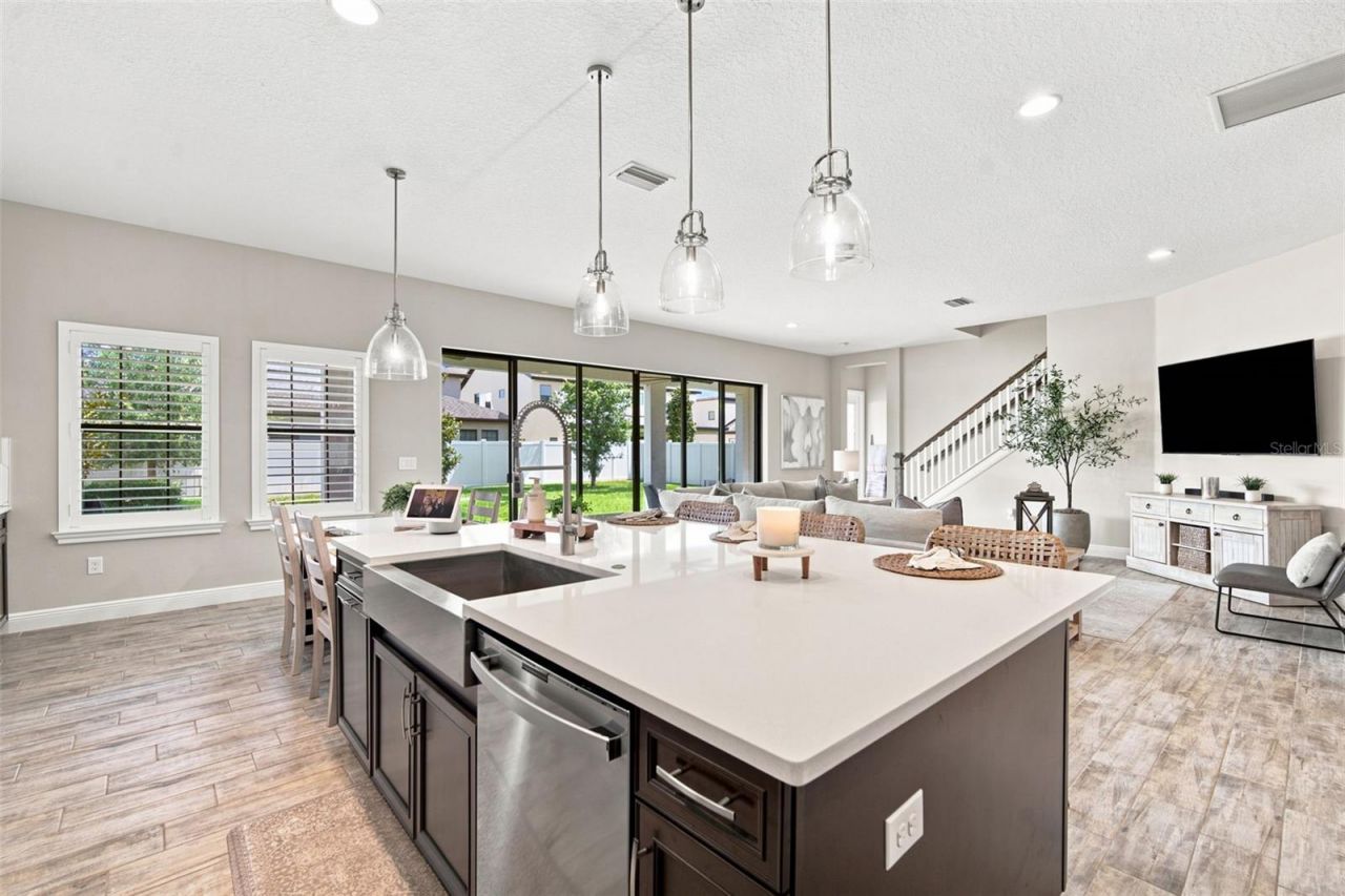 4587 Shoreleaf Loop , Valrico, FL 33596 Photo