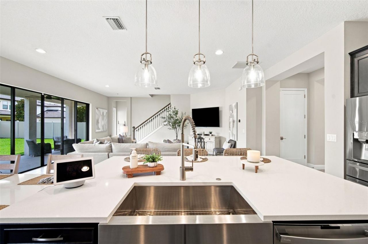 4587 Shoreleaf Loop , Valrico, FL 33596 Photo