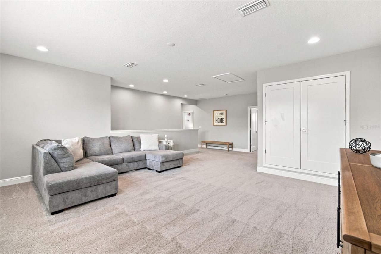 4587 Shoreleaf Loop , Valrico, FL 33596 Photo