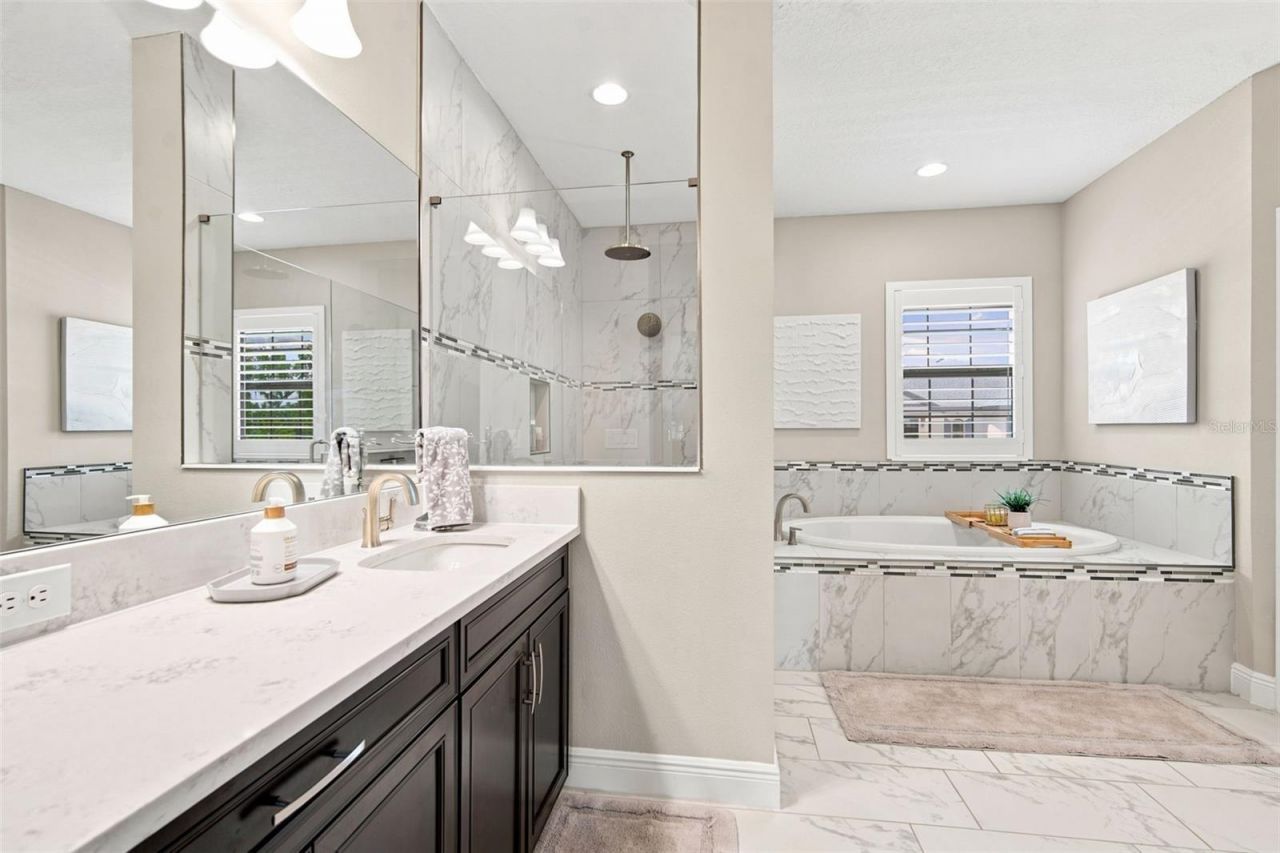 4587 Shoreleaf Loop , Valrico, FL 33596 Photo