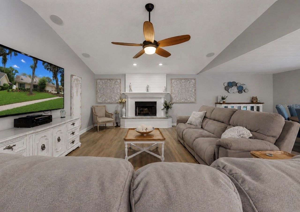 2517 Mason Oaks Drive, Valrico, FL 33596 Photo