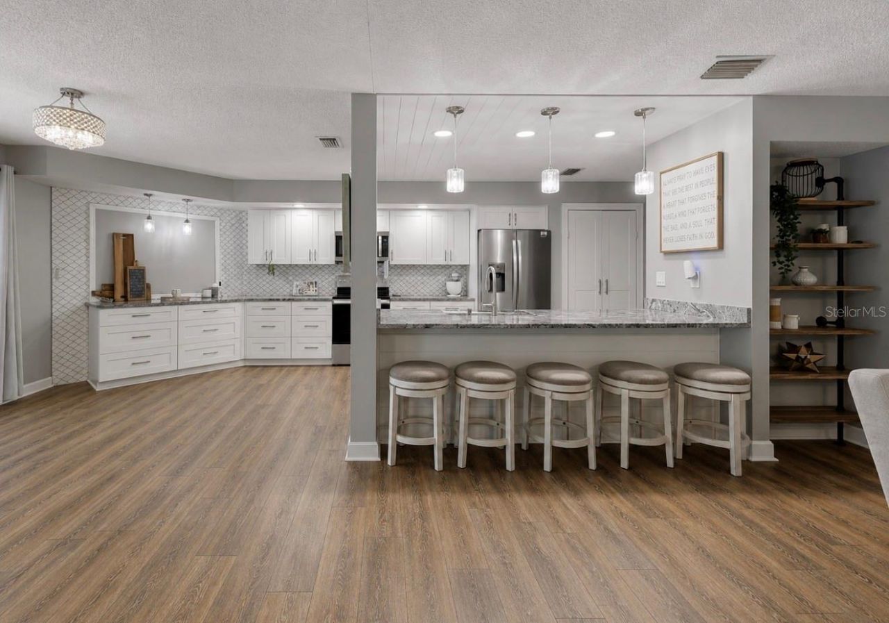 2517 Mason Oaks Drive, Valrico, FL 33596 Photo