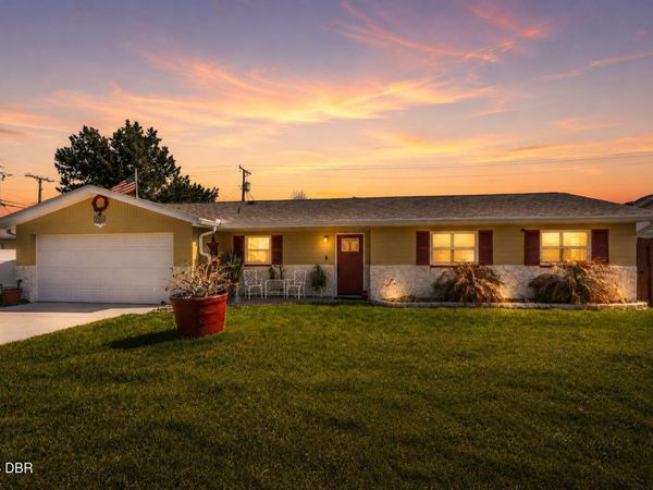 2005 Oriole Lane, South Daytona, FL 32119