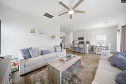 223 Monterey Drive  photo 4