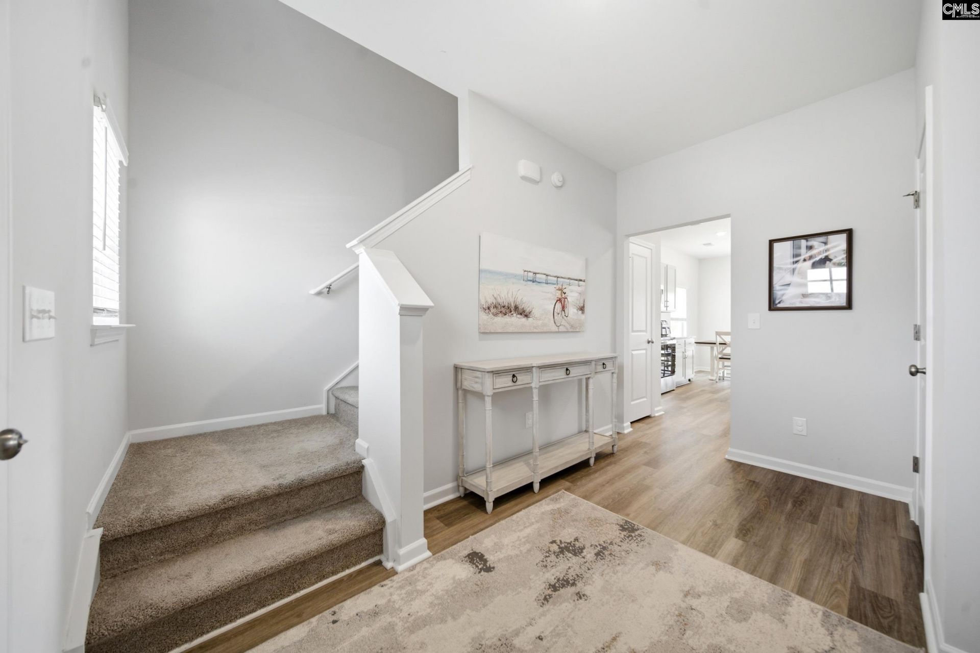 223 Monterey Drive  Photo 6