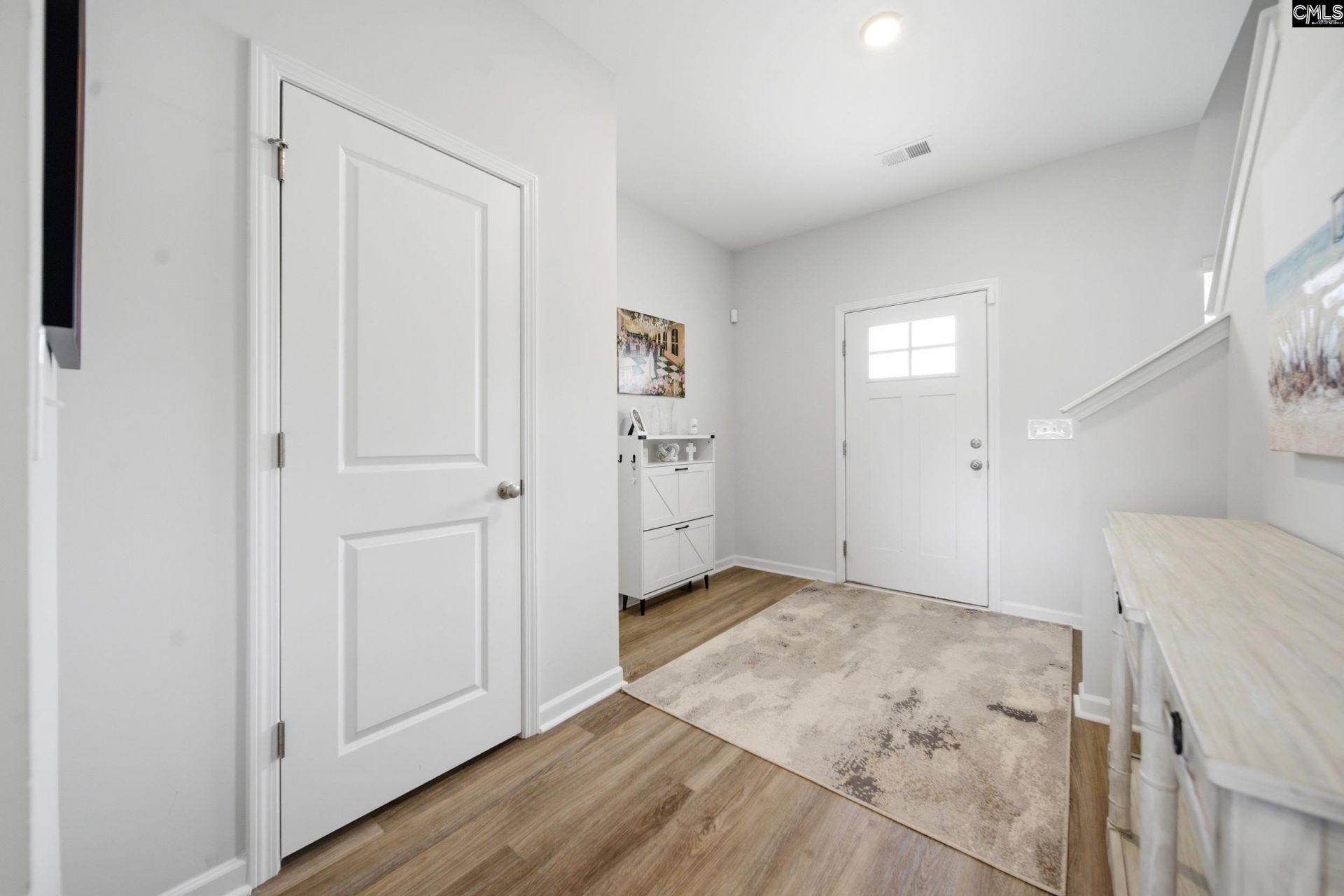 223 Monterey Drive  Photo 7