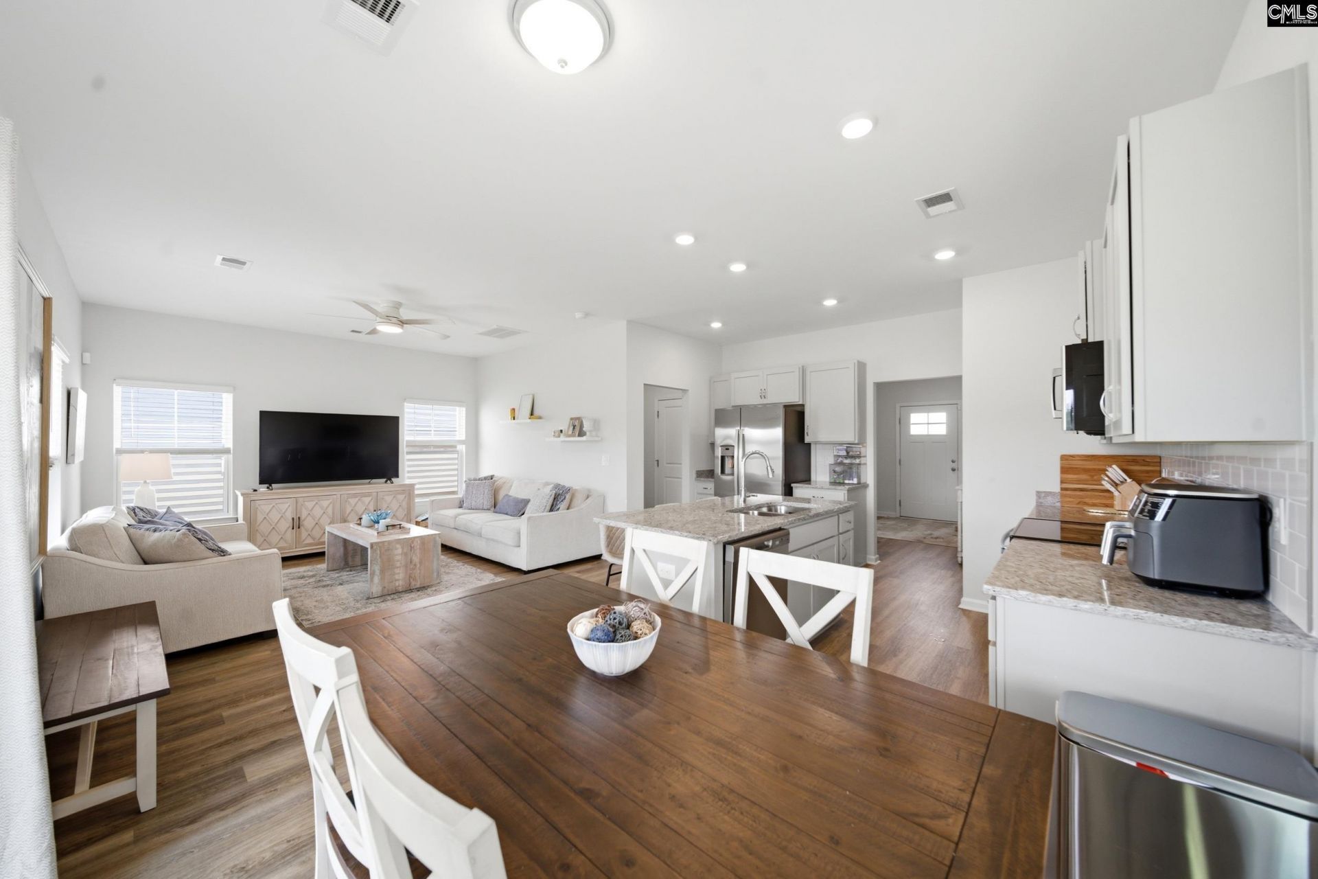 223 Monterey Drive  Photo 9