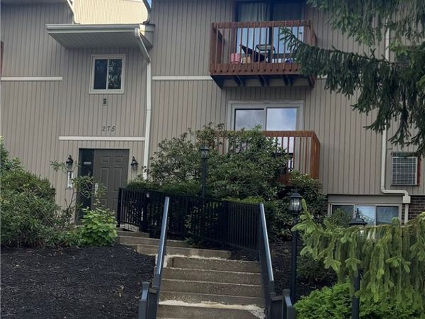 27512 Evergreen Run, Imperial, PA 15126