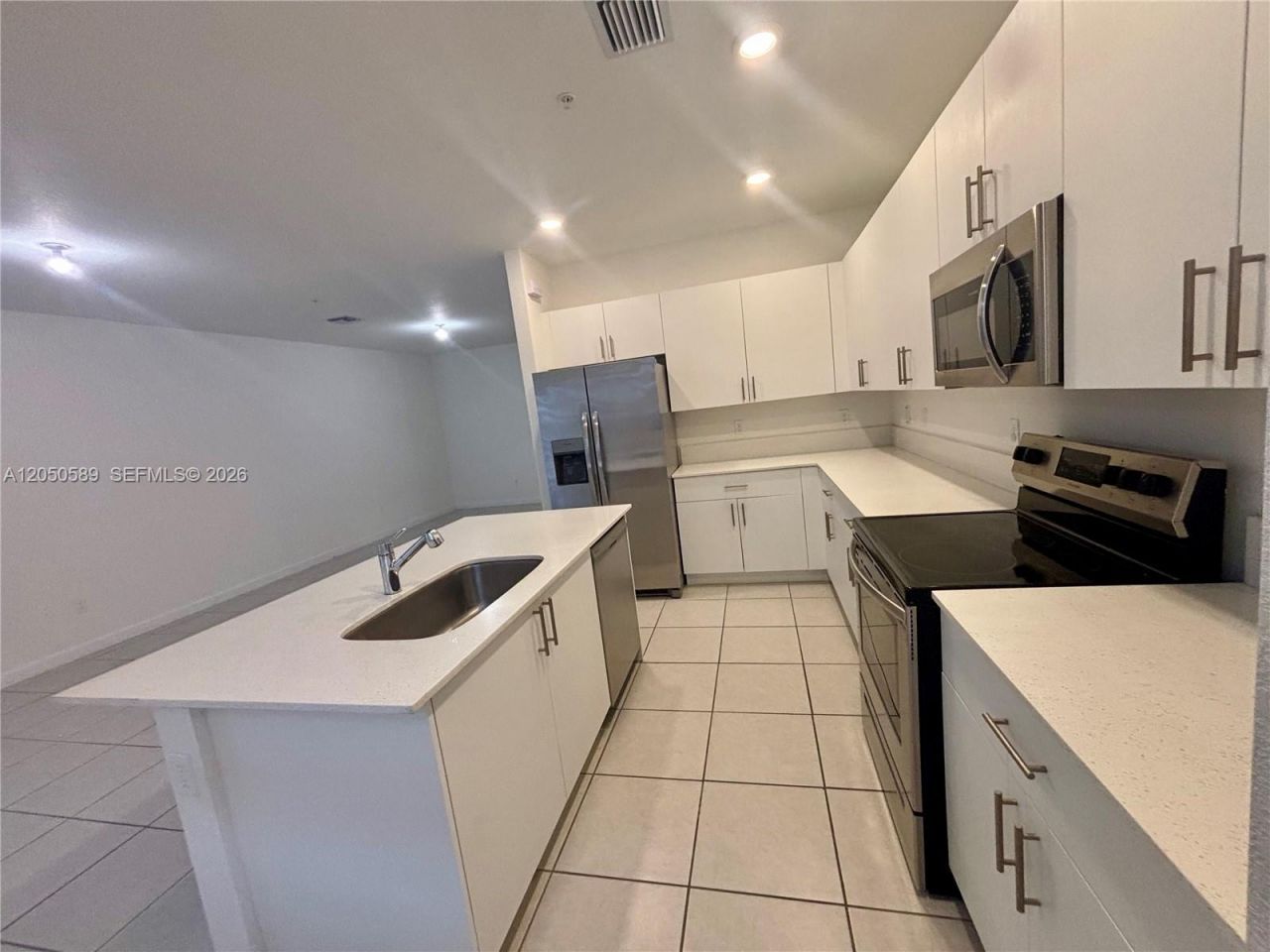 218 SW 159th Ct , Pembroke Pines, FL 33027 Photo