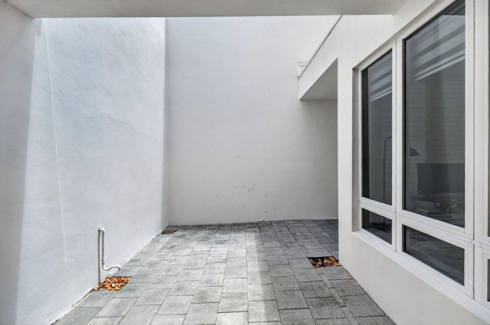 6461 NW 103rd Passage, Doral, FL 33178 Photo