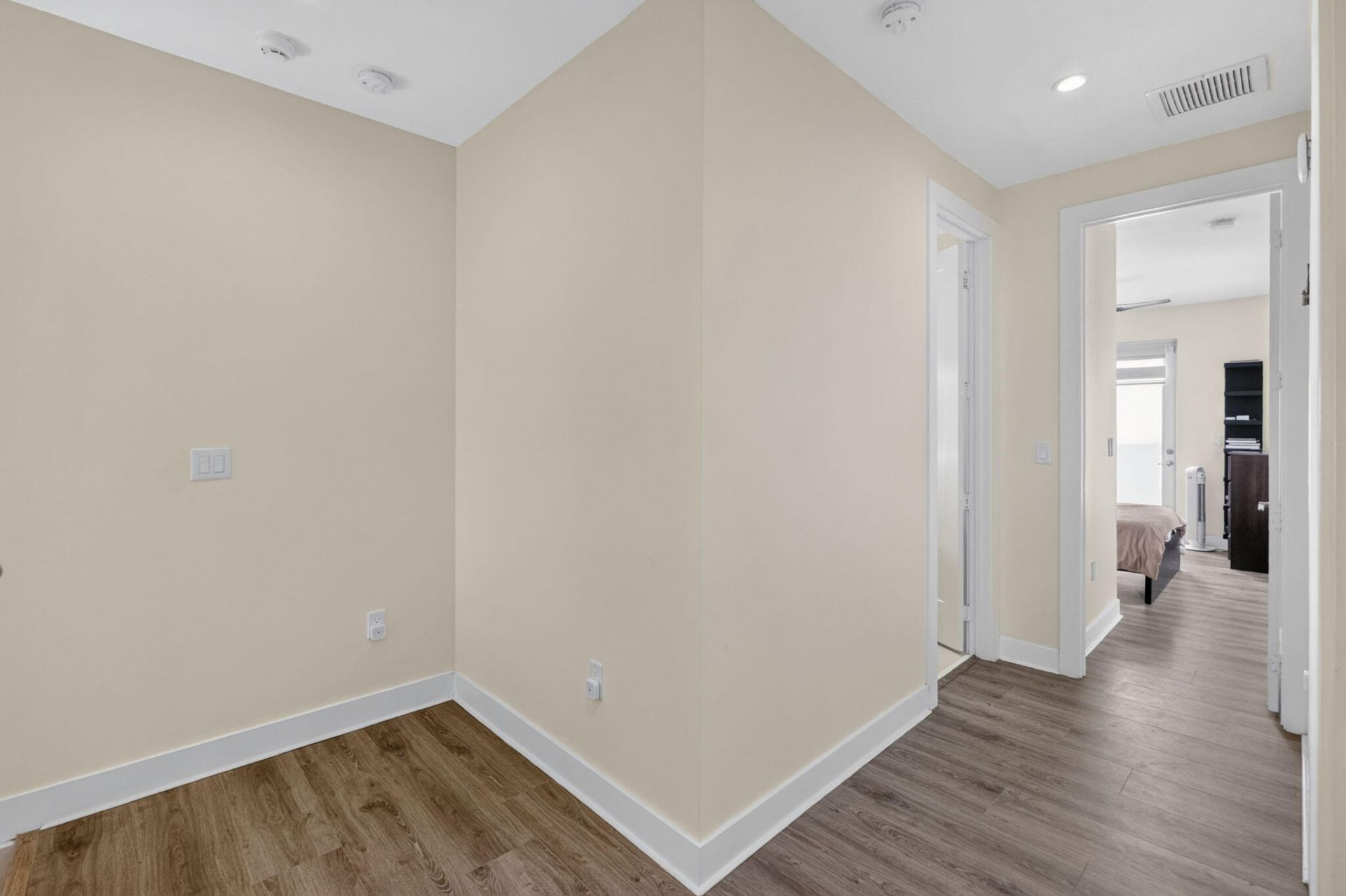 6461 NW 103rd Passage, Doral, FL 33178 Photo