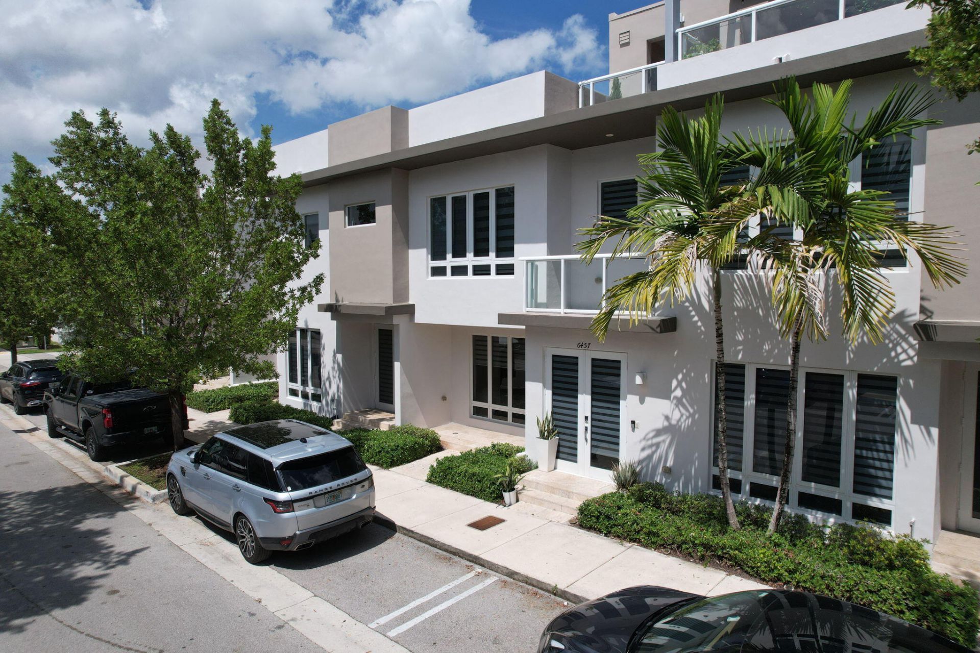 6461 NW 103rd Passage, Doral, FL 33178 Photo